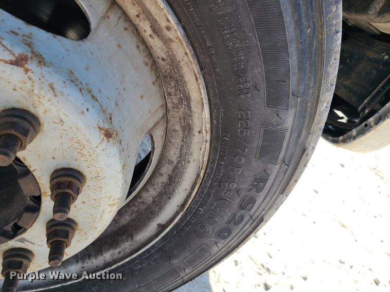 image for item DH5851 2012 Ford F550 Super Duty  flatbed truck