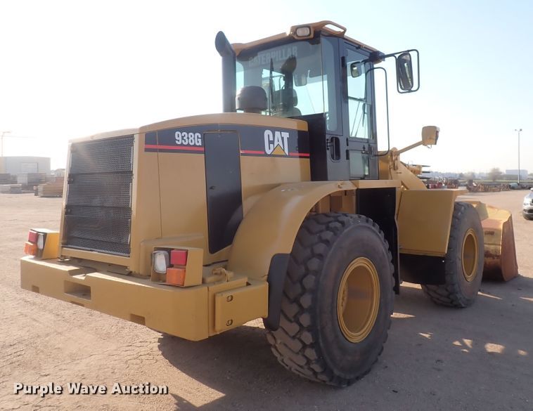 image for item DI7368 2002 Caterpillar 938G  wheel loader