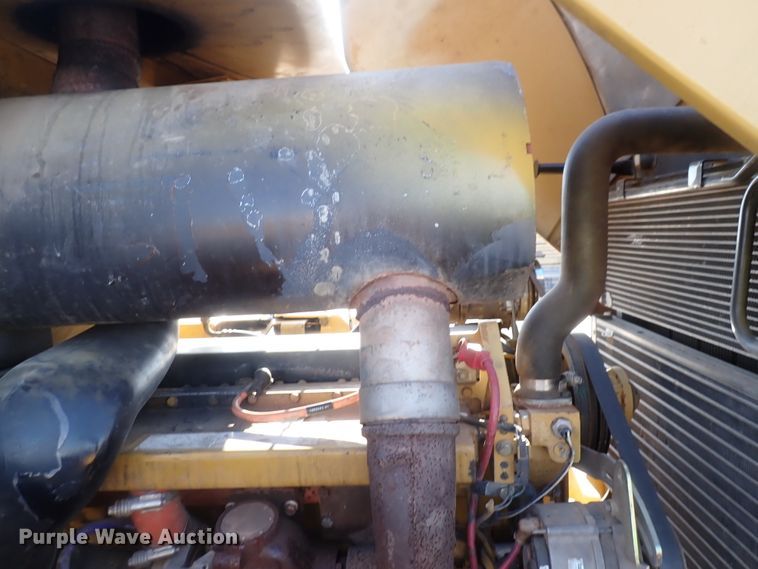 image for item DI7368 2002 Caterpillar 938G  wheel loader