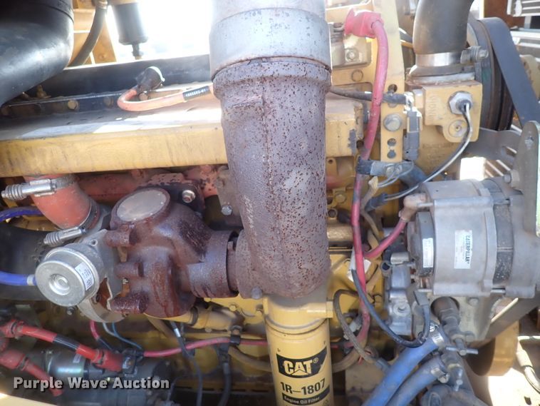 image for item DI7368 2002 Caterpillar 938G  wheel loader