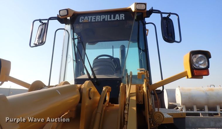 image for item DI7368 2002 Caterpillar 938G  wheel loader