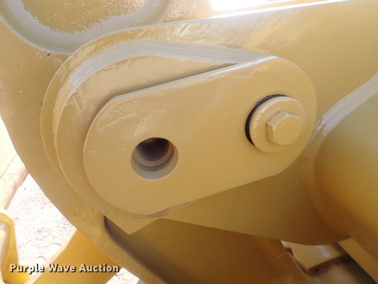 image for item DI7368 2002 Caterpillar 938G  wheel loader