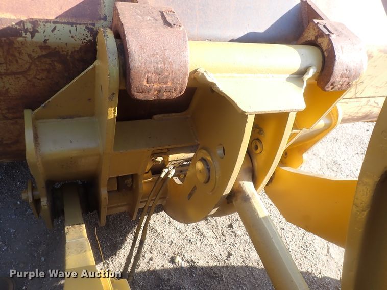 image for item DI7368 2002 Caterpillar 938G  wheel loader