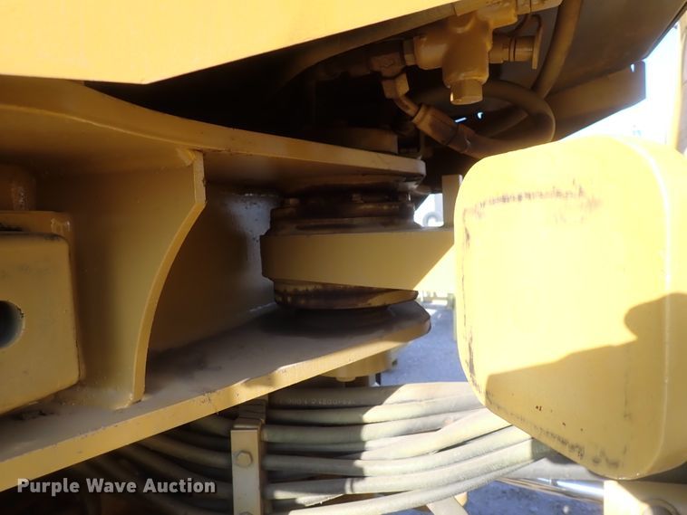 image for item DI7368 2002 Caterpillar 938G  wheel loader