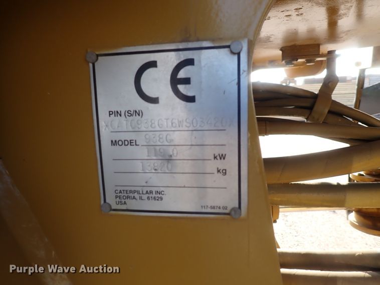 image for item DI7368 2002 Caterpillar 938G  wheel loader