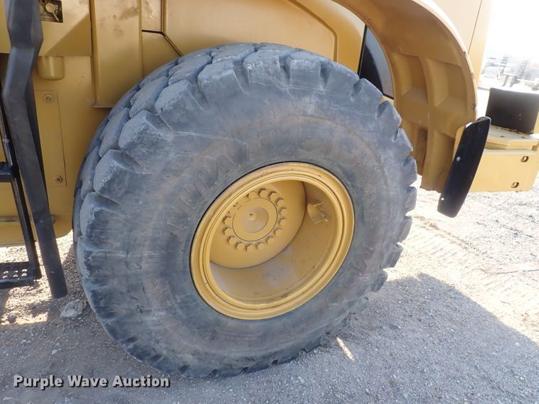 image for item DI7368 2002 Caterpillar 938G  wheel loader