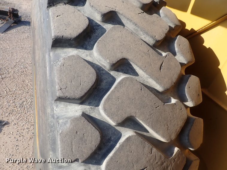 image for item DI7368 2002 Caterpillar 938G  wheel loader