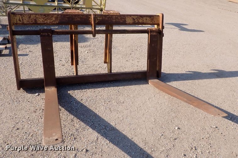 image for item DI7368 2002 Caterpillar 938G  wheel loader