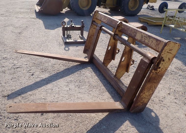 image for item DI7368 2002 Caterpillar 938G  wheel loader