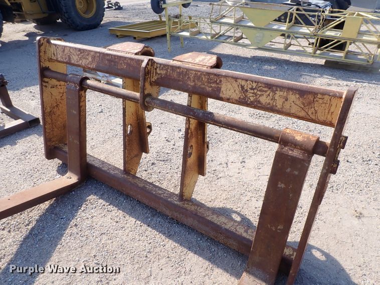 image for item DI7368 2002 Caterpillar 938G  wheel loader