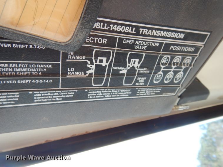 image for item DI8086 1985 Ford 9000  bucket truck