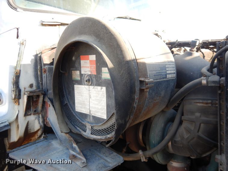 image for item DI8086 1985 Ford 9000  bucket truck