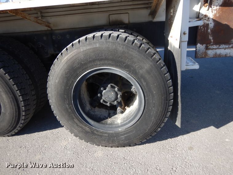 image for item DI8086 1985 Ford 9000  bucket truck