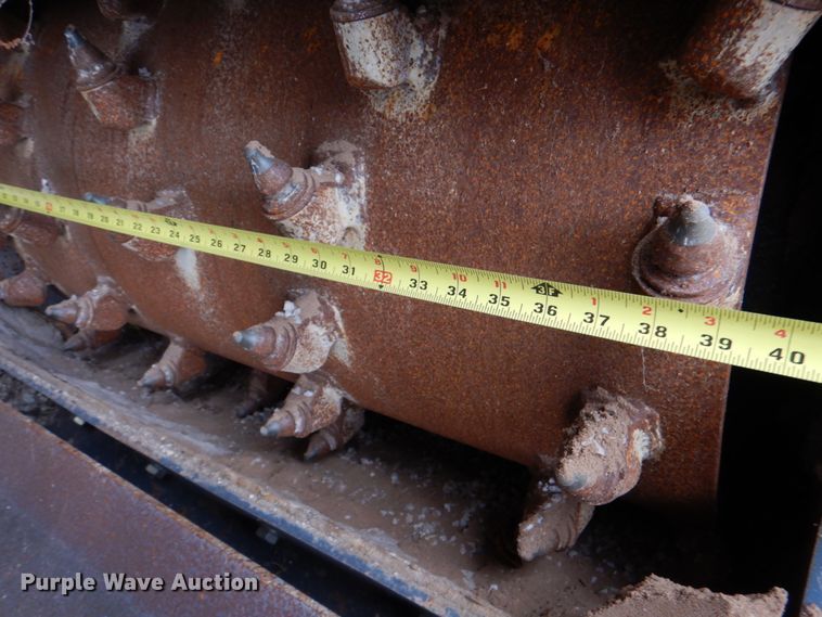 image for item DJ0285 2011 Roadhog RH4075  cold planer