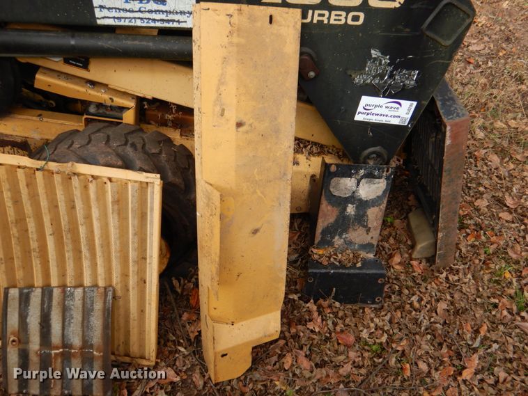 image for item DJ0286 1998 New Holland LX865  skid steer loader