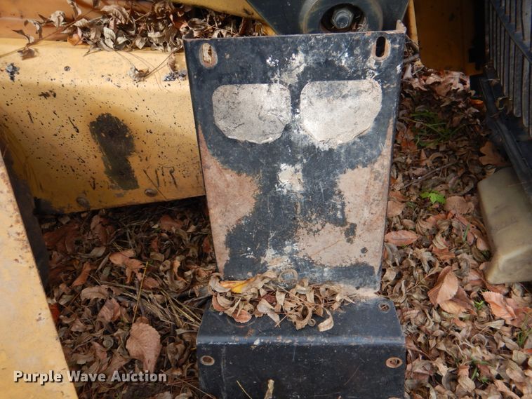 image for item DJ0286 1998 New Holland LX865  skid steer loader