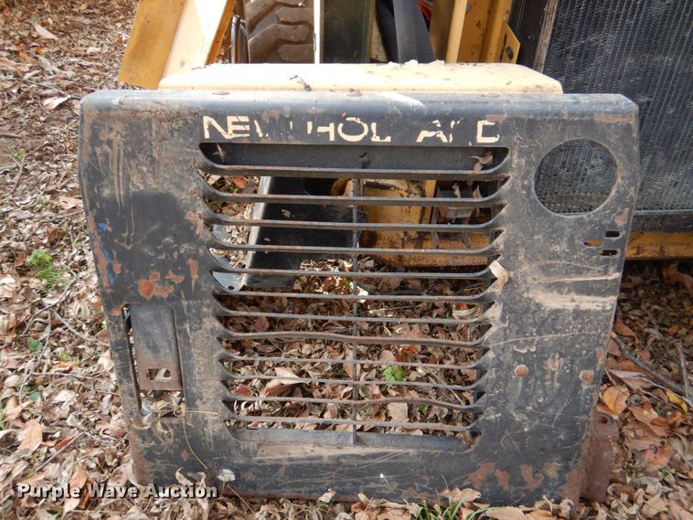 image for item DJ0286 1998 New Holland LX865  skid steer loader