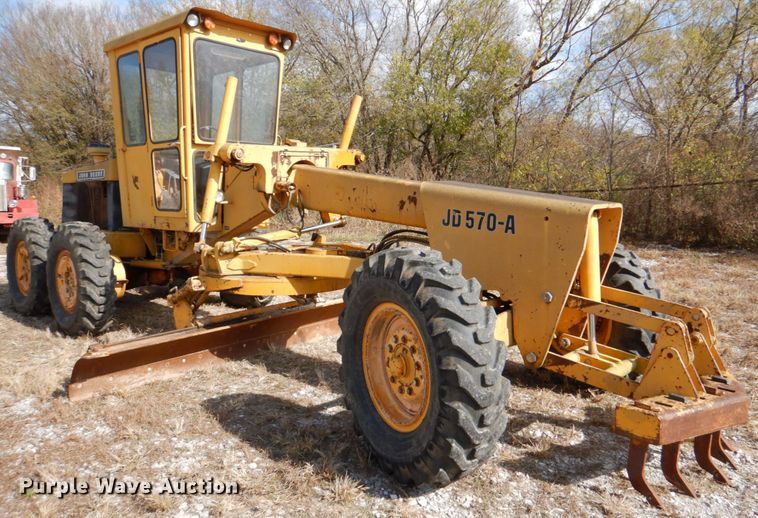 image for item DJ0291 John Deere 570A  motor grader