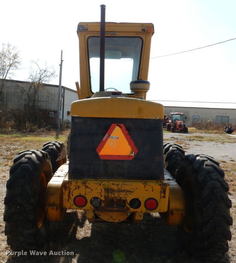 image for item DJ0291 John Deere 570A  motor grader