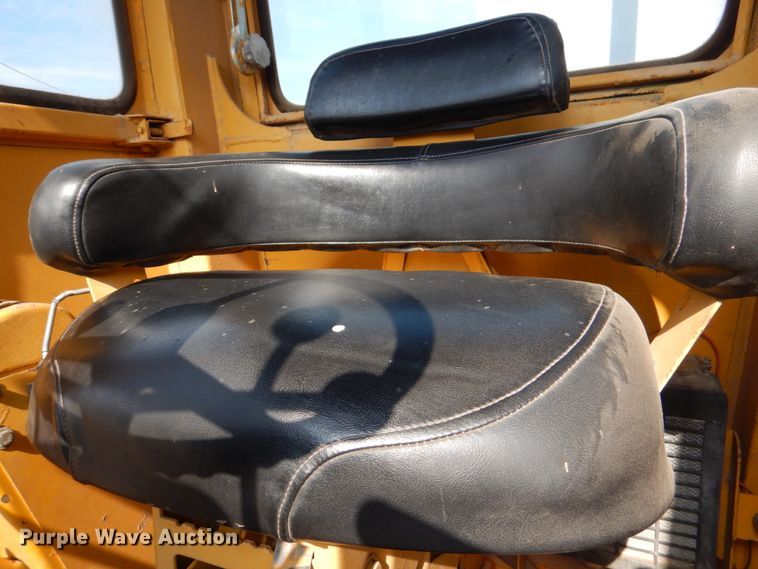 image for item DJ0291 John Deere 570A  motor grader