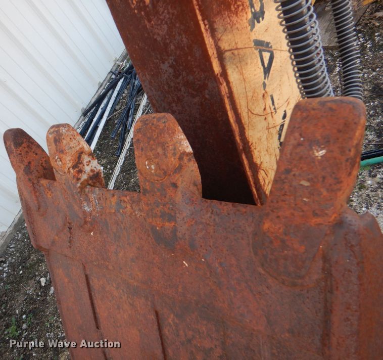 image for item DJ0293 Ford 555C  backhoe