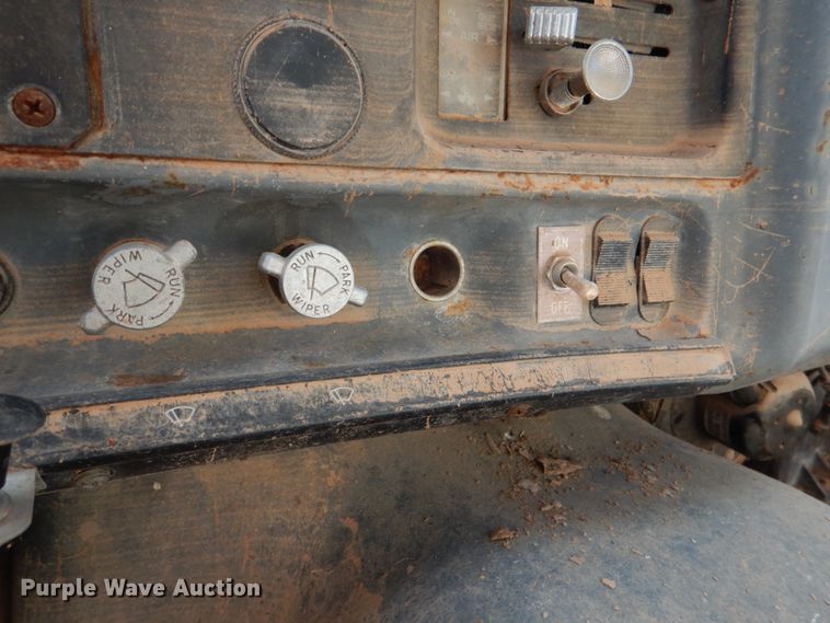 image for item DJ0294 1984 GMC Brigadier  dump truck