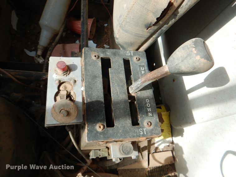 image for item DJ0294 1984 GMC Brigadier  dump truck