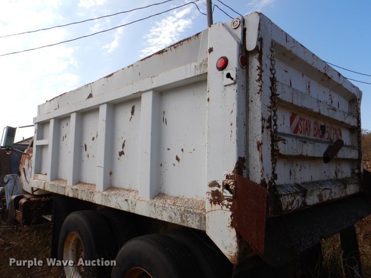 image for item DJ0294 1984 GMC Brigadier  dump truck