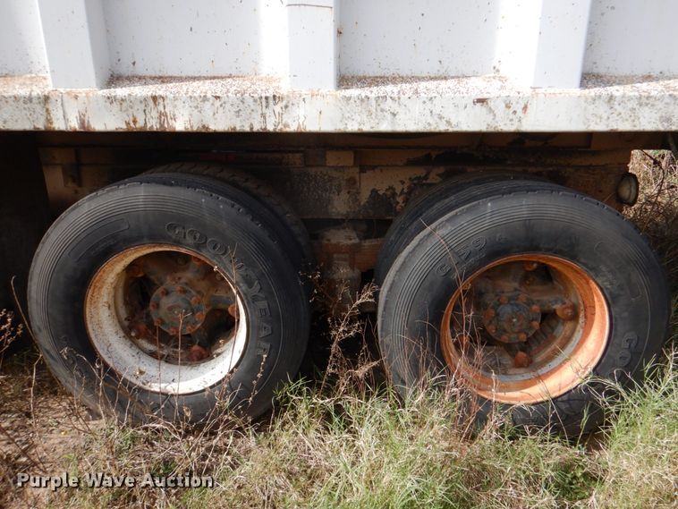 image for item DJ0294 1984 GMC Brigadier  dump truck