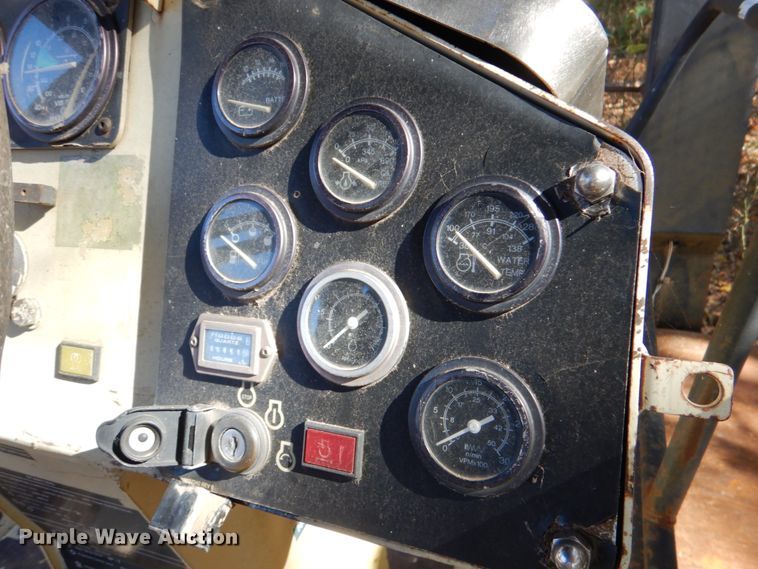 image for item DJ0301 1999 Ingersoll Rand DD130  double drum roller