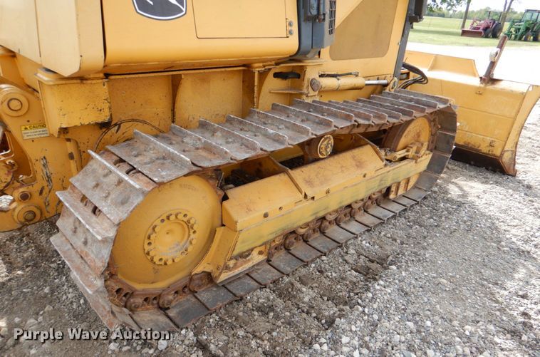 image for item DJ0437 2005 John Deere 650J LT  dozer