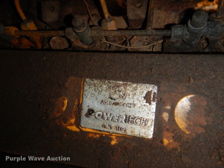 image for item DJ0438 2005 John Deere 550J LT  dozer