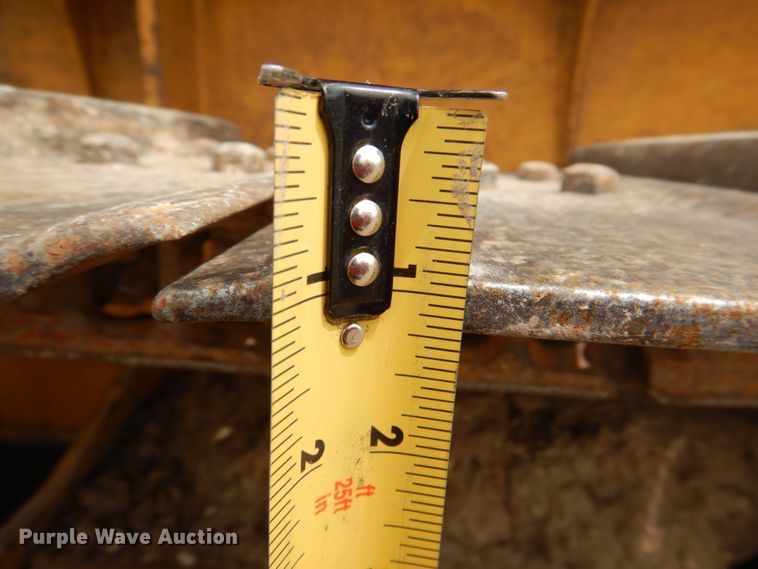 image for item DJ0438 2005 John Deere 550J LT  dozer