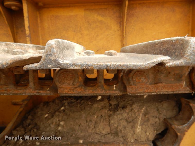 image for item DJ0438 2005 John Deere 550J LT  dozer