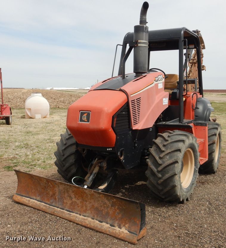 image for item DJ1197 2013 Ditch Witch RT95  trencher