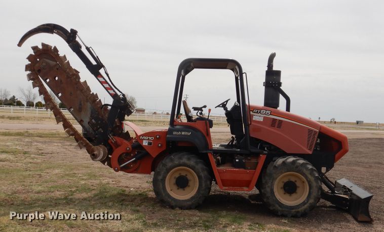 image for item DJ1197 2013 Ditch Witch RT95  trencher