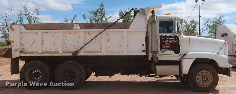 image for item DJ1884 2000 Freightliner FLD120  dump truck