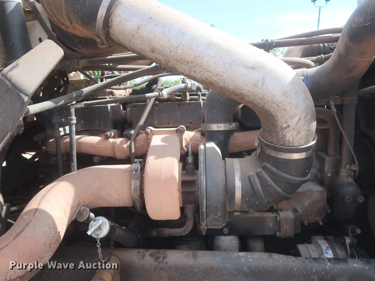 image for item DJ1884 2000 Freightliner FLD120  dump truck