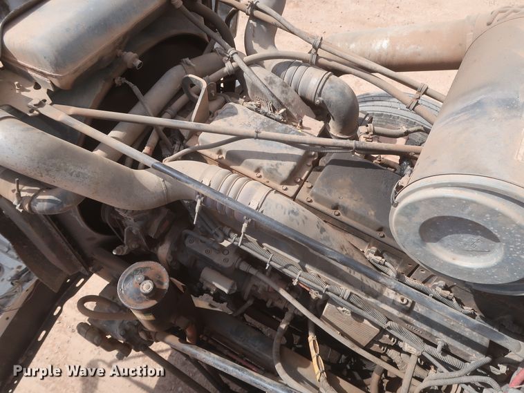 image for item DJ1884 2000 Freightliner FLD120  dump truck