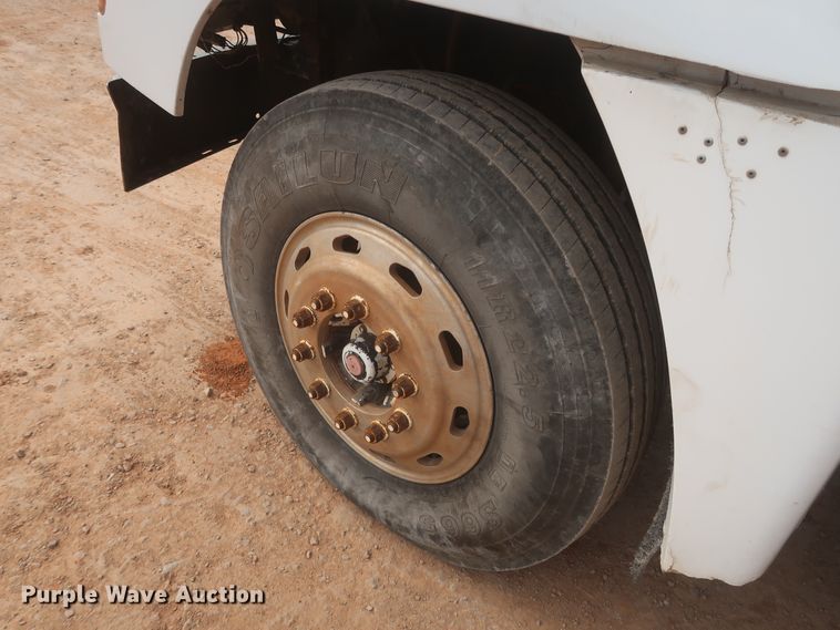 image for item DJ1884 2000 Freightliner FLD120  dump truck