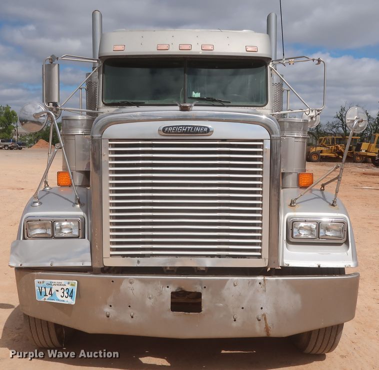image for item DJ1885 1999 Freightliner FLD120  dump truck