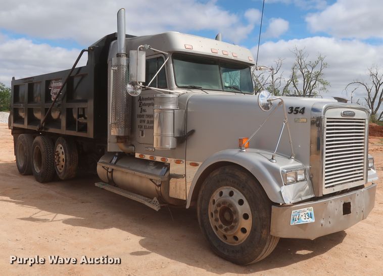 image for item DJ1885 1999 Freightliner FLD120  dump truck