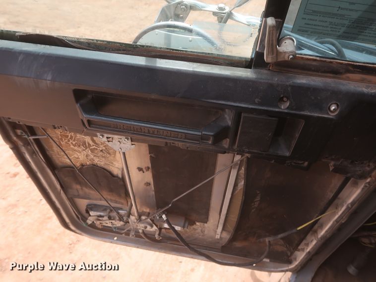 image for item DJ1885 1999 Freightliner FLD120  dump truck