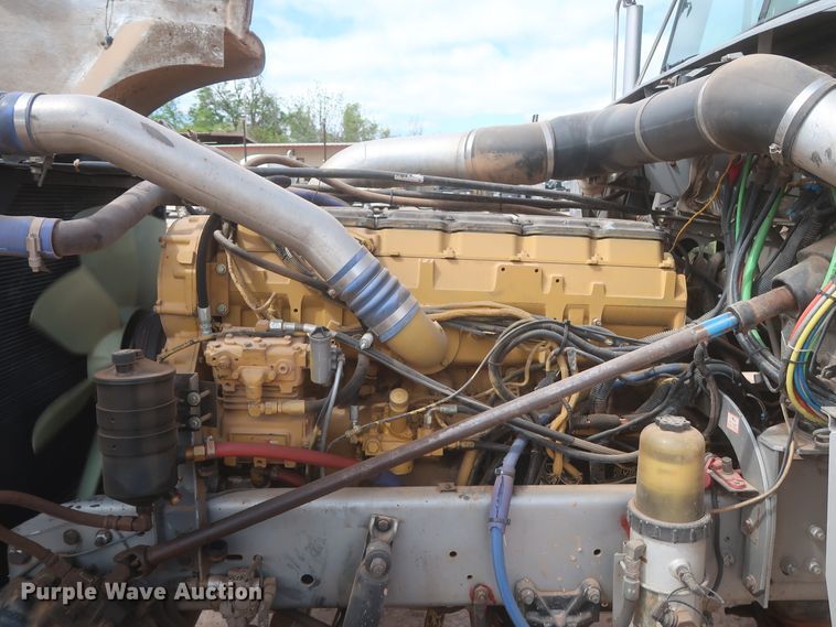 image for item DJ1885 1999 Freightliner FLD120  dump truck