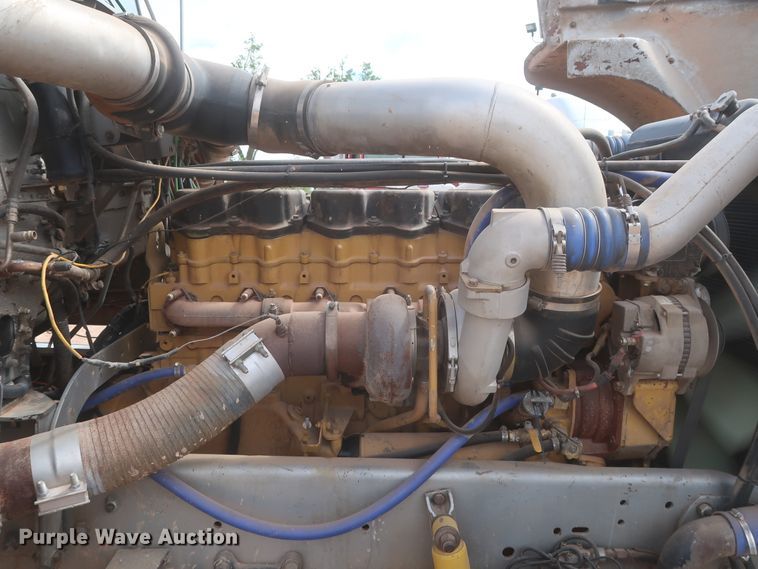 image for item DJ1885 1999 Freightliner FLD120  dump truck