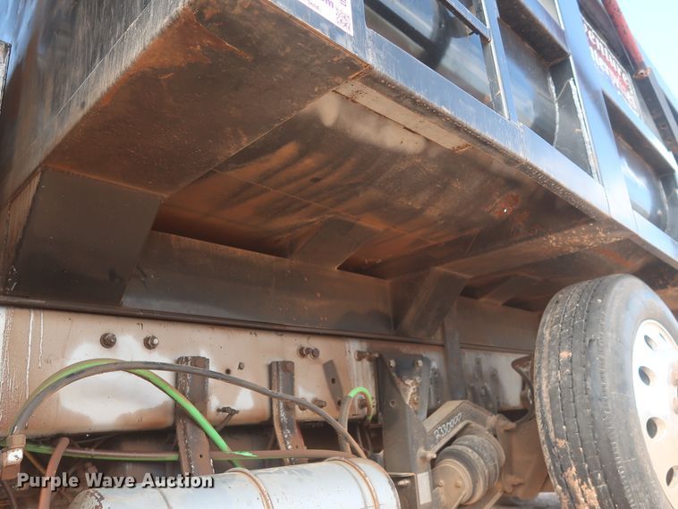 image for item DJ1885 1999 Freightliner FLD120  dump truck