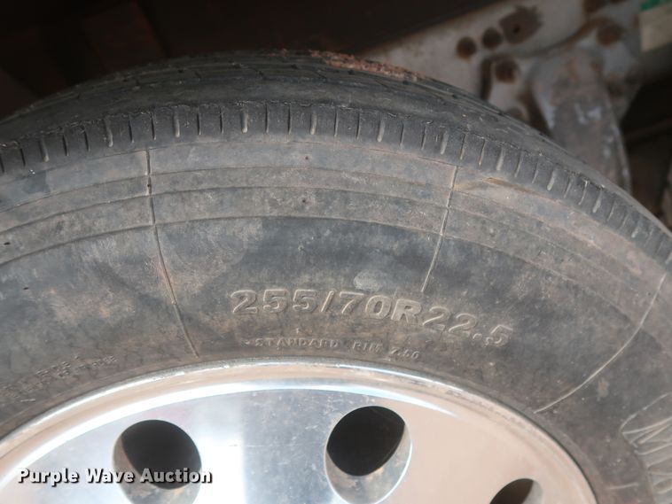 image for item DJ1885 1999 Freightliner FLD120  dump truck