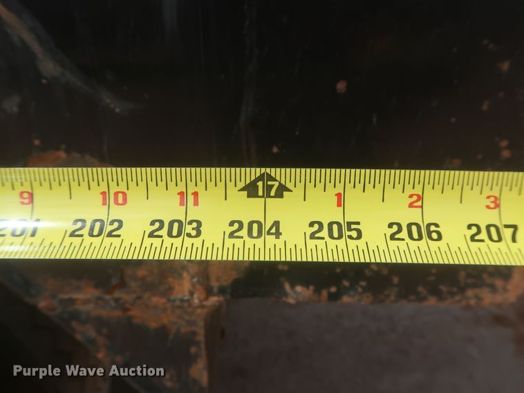 image for item DJ1885 1999 Freightliner FLD120  dump truck