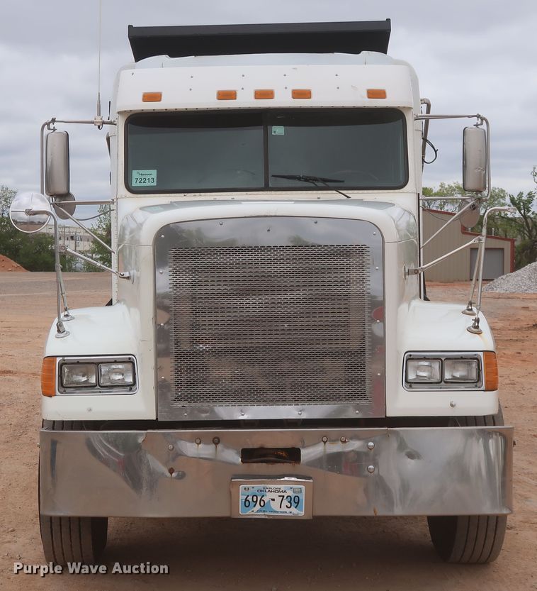 image for item DJ1894 2000 Freightliner FLD120  dump truck