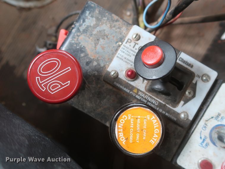 image for item DJ1894 2000 Freightliner FLD120  dump truck